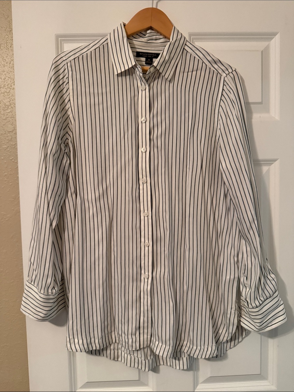 Banana Republic White Button-Down Parker Fit Tunic with Black Pinstripes